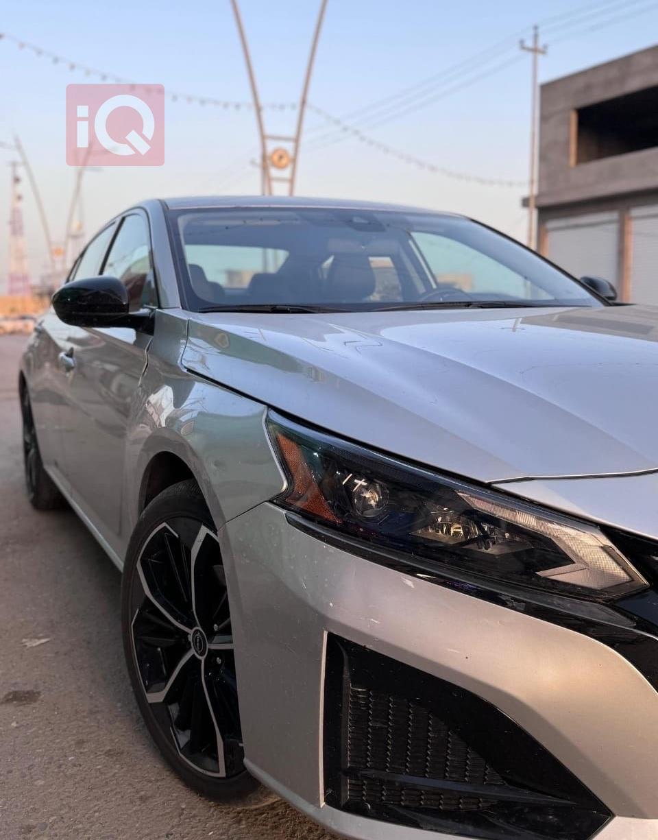 نیسان ئەلتیما